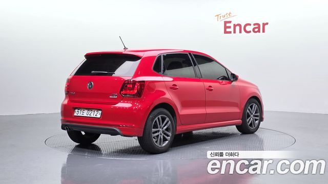 Volkswagen Polo из Кореи Encar