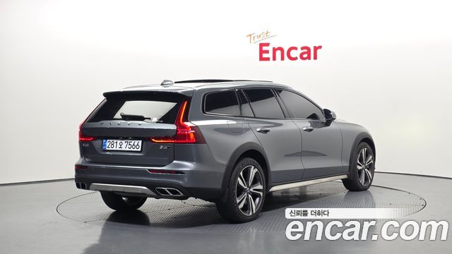 Volvo V60 из Кореи Encar