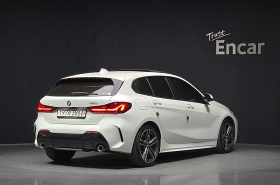 BMW 1-Series 118d M Sport — пробег 94 145 км — фото 2 из 5