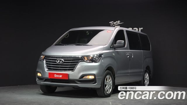 Hyundai Starex 4WD Wagon 12-Seater Smart — пробег 88 709 км — фото 1 из 5