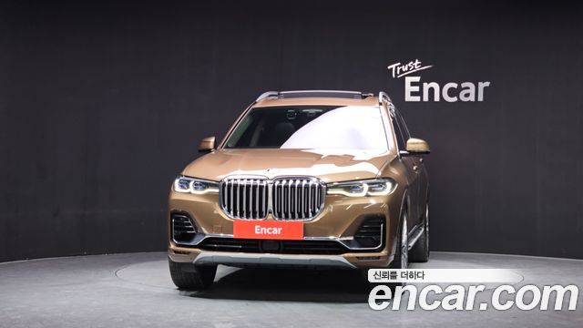 BMW X7 xDrive 30d Design Pure Excellent 6-Seater — пробег 120 941 км — фото 3 из 5