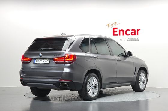 BMW X5 xDrive 30d — пробег 123 816 км — фото 2 из 5