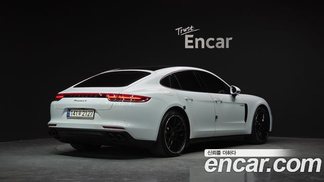 Porsche Panamera 2.9 AWD E-Hybrid — пробег 143 433 км — фото 2 из 5