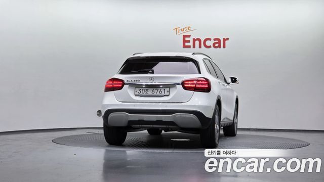 Mercedes-Benz GLA-Class из Кореи Encar