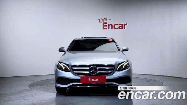Mercedes-Benz E-Class из Кореи Encar