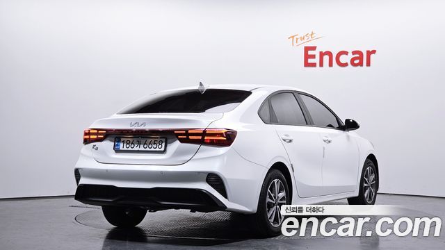 Kia K3 из Кореи Encar