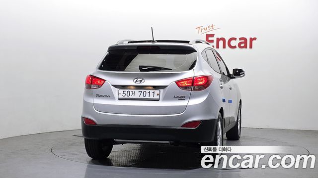 Hyundai Tucson из Кореи Encar