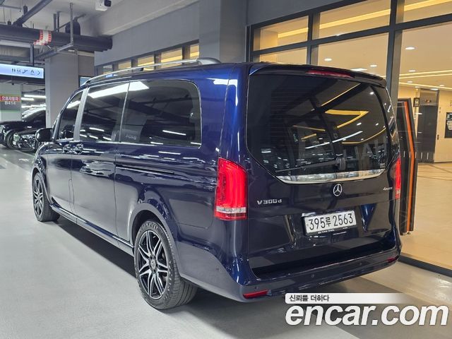 Mercedes-Benz V-Class из Кореи Encar
