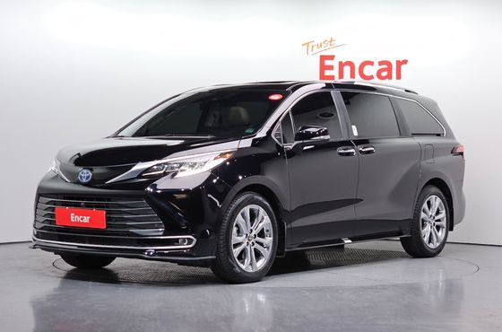 Toyota Sienna 2.5 Hybrid 2WD — пробег 72 609 км — фото 1 из 5