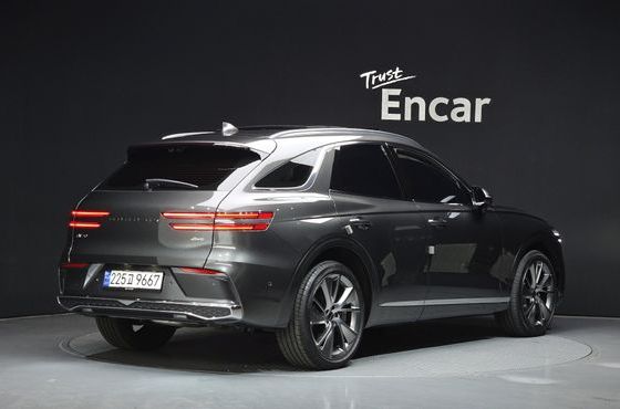 Genesis GV70 2.5T Gasoline AWD — пробег 21 494 км — фото 2 из 5