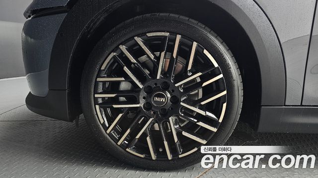 Mini Cooper Convertible из Кореи Encar