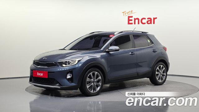 Kia Stonic из Кореи Encar