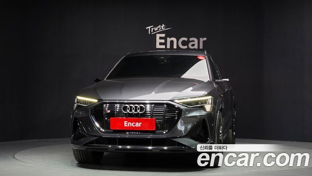 Audi e-tron из Кореи Encar