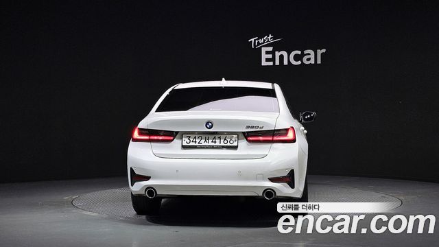 BMW 3-Series из Кореи Encar