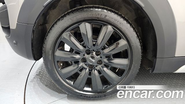 Mini Countryman из Кореи Encar