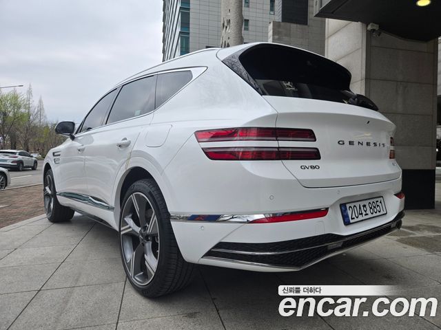 Genesis GV80 2.5T Gasoline AWD — пробег 10 500 км — фото 2 из 5