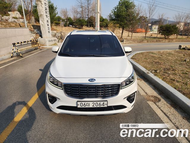 Kia Carnival из Кореи Encar