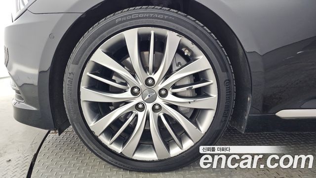Hyundai Genesis из Кореи Encar