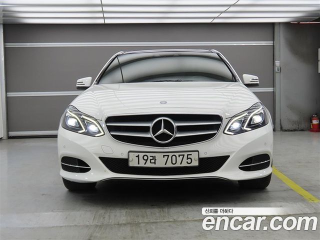 Mercedes-Benz E-Class E300 4MATIC Avantgarde — пробег 147 247 км — фото 2 из 5