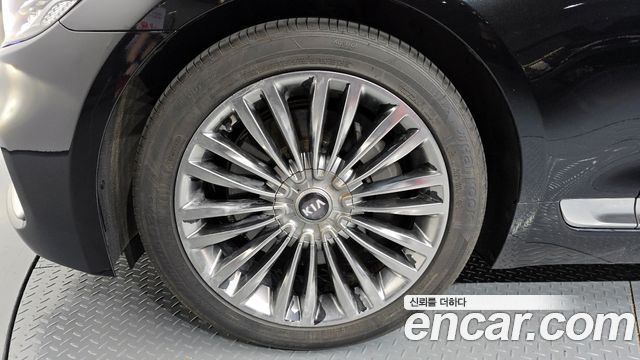 Kia K9 из Кореи Encar