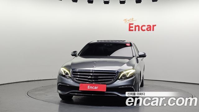 Mercedes-Benz E-Class из Кореи Encar