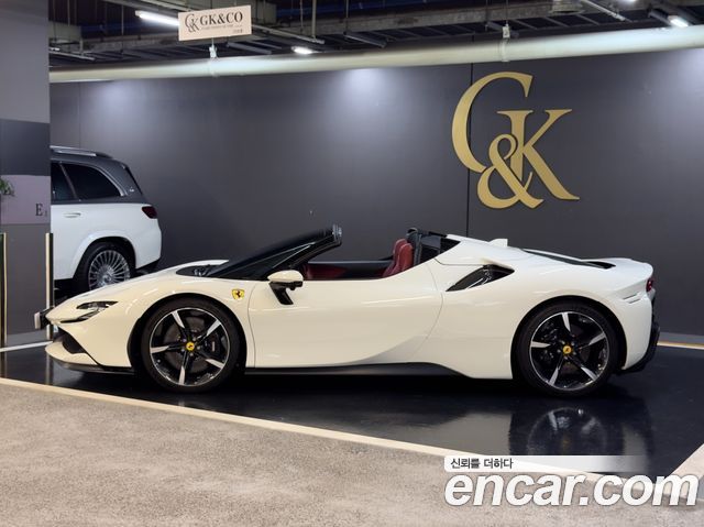 Ferrari SF90 из Кореи Encar