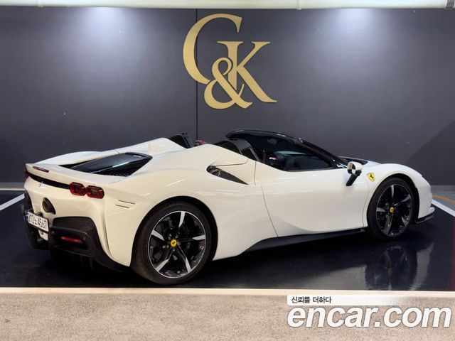 Ferrari SF90 из Кореи Encar