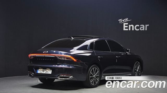 Hyundai Grandeur из Кореи Encar