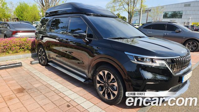 Kia Carnival 7-Seater Hi-Limousine Signature — пробег 21 909 км — фото 4 из 5