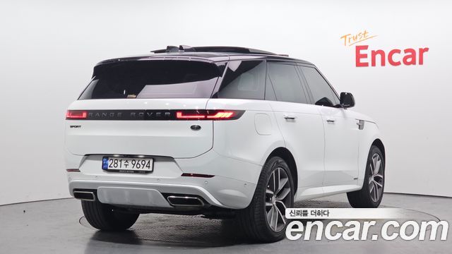 Land Rover Range Rover Sport P360 Autobiography — пробег 18 263 км — фото 2 из 5