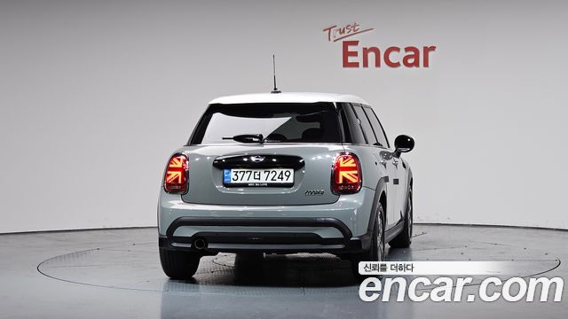 Mini Cooper из Кореи Encar