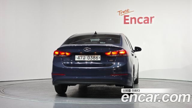 Hyundai AVANTE из Кореи Encar