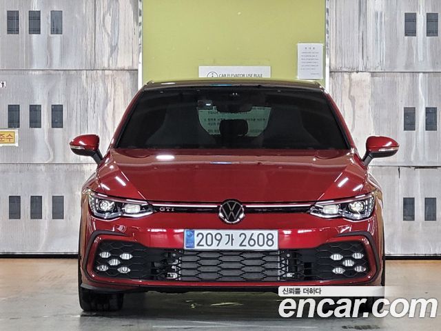 Volkswagen Golf 2.0 GTI — пробег 2 100 км — фото 3 из 5