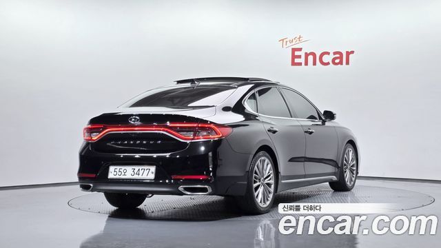 Hyundai Grandeur из Кореи Encar