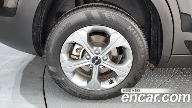 Kia Seltos из Кореи Encar