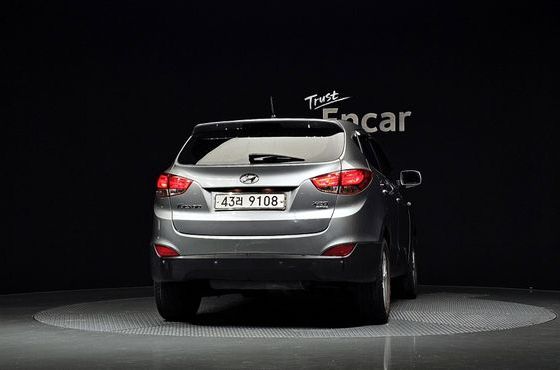 Hyundai Tucson Diesel 2WD X20 Luxury — пробег 123 396 км — фото 4 из 5