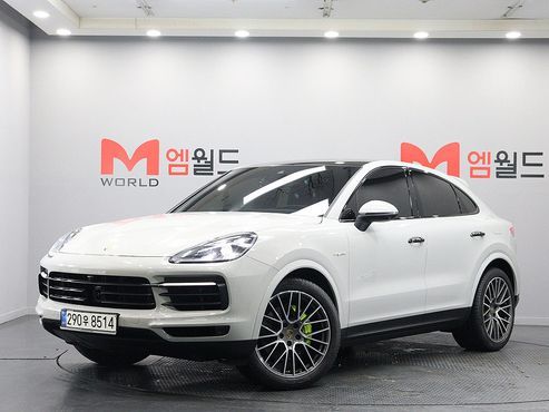 Porsche Cayenne 3.0 E-Hybrid Coupe — пробег 41 740 км — фото 2 из 5