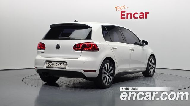 Volkswagen Golf из Кореи Encar