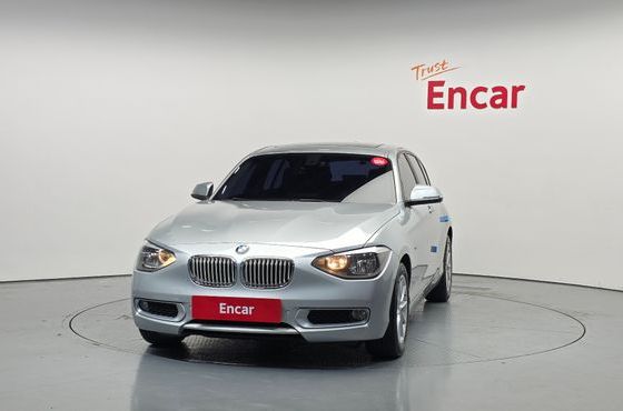 BMW 1-Series 118d Urban 5Dr — пробег 95 202 км — фото 3 из 5