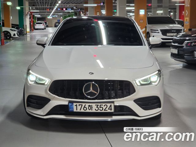 Mercedes-Benz CLA-Class CLA250 4MATIC — пробег 22 600 км — фото 2 из 5