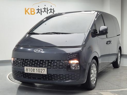 Hyundai Staria Cargo 5-Seater Modern — пробег 119 800 км — фото 1 из 5