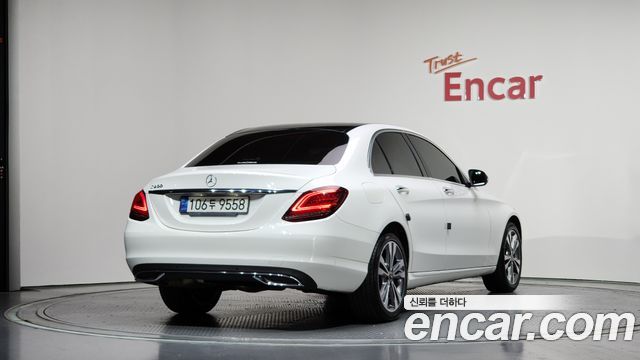 Mercedes-Benz C-Class из Кореи Encar