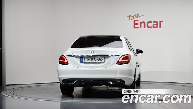 Mercedes-Benz C-Class из Кореи Encar