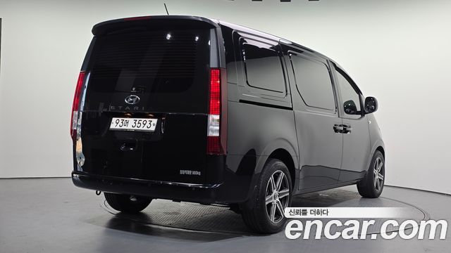 Hyundai Staria из Кореи Encar