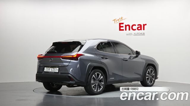 Lexus UX из Кореи Encar