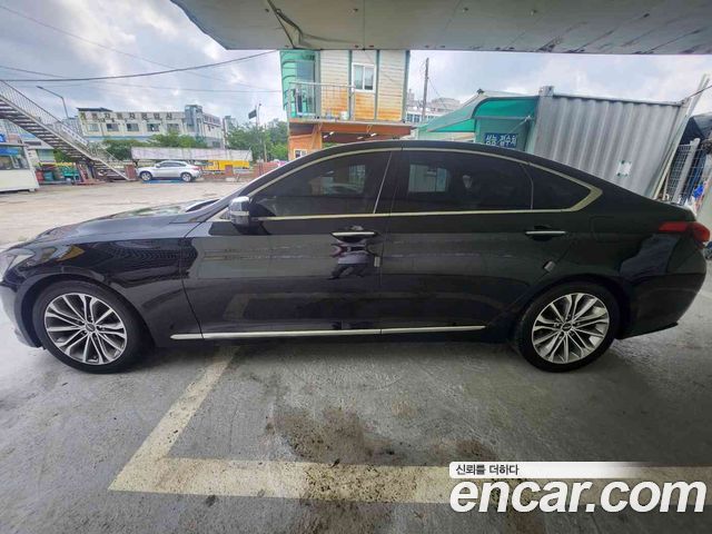 Hyundai Genesis из Кореи Encar
