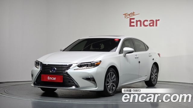 Lexus ES Supreme+ XV60 — пробег 87 961 км — фото 1 из 5