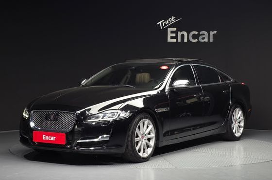 Jaguar XJ 3.0D Premium Luxury LWB X351 — пробег 135 993 км — фото 1 из 5