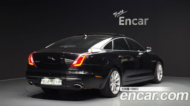 Jaguar XJ из Кореи Encar
