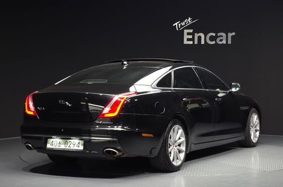 Jaguar XJ 3.0D Premium Luxury LWB X351 — пробег 135 993 км — фото 2 из 5